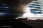 Mark Webber, Red Bull, Abu Dhabi practice and qualifying 2011
