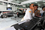 Lewis Hamilton, McLaren, Bahrein Friday 2012